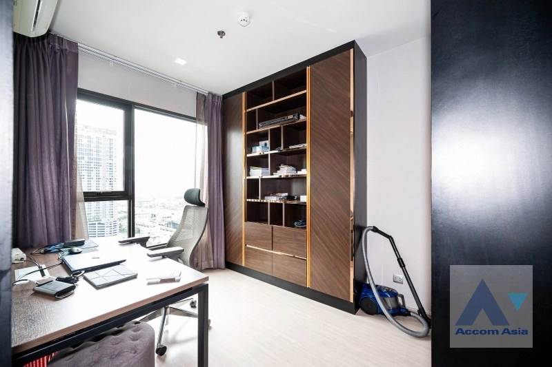 7  2 br Condominium For Sale in Phaholyothin ,Bangkok MRT Rama 9 at LIFE Asoke-Rama 9 AA40211