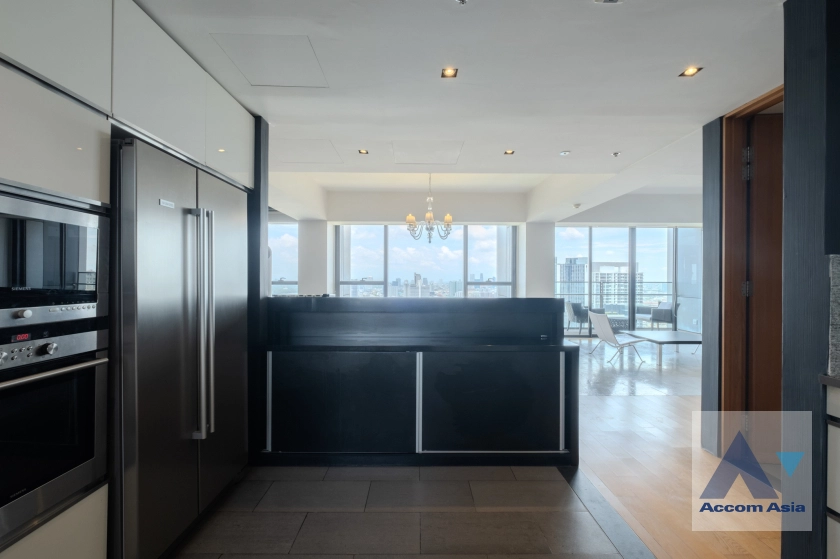 9  4 br Condominium for rent and sale in Sathorn ,Bangkok BTS Chong Nonsi - MRT Lumphini at The Met Sathorn AA40212