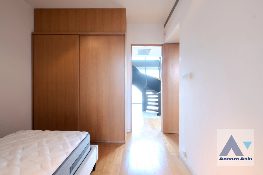 15  4 br Condominium for rent and sale in Sathorn ,Bangkok BTS Chong Nonsi - MRT Lumphini at The Met Sathorn AA40212