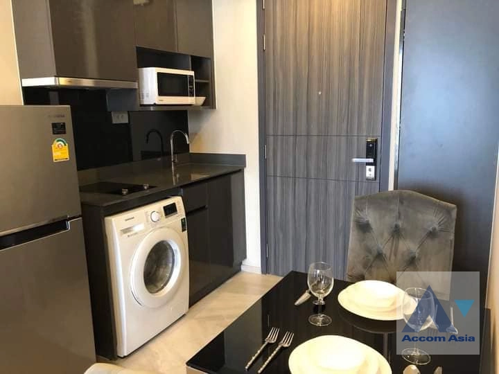 unit 1 Bedroom  Condominium For Rent in Sukhumvit, Bangkok  near BTS Asok - MRT Sukhumvit (AA40218)