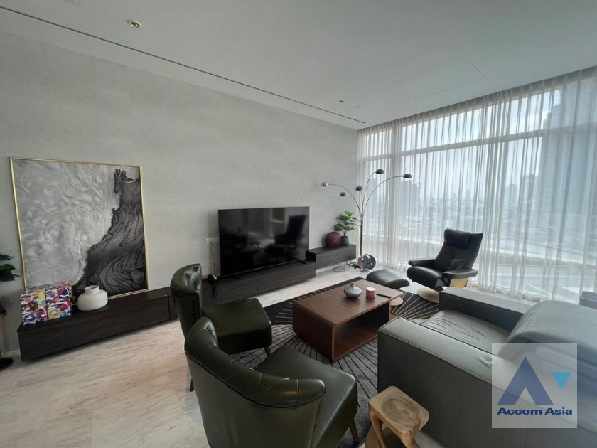  Four Seasons Private Residences Condominium  2 Bedroom for Rent BTS Saphan Taksin in Sathorn Bangkok