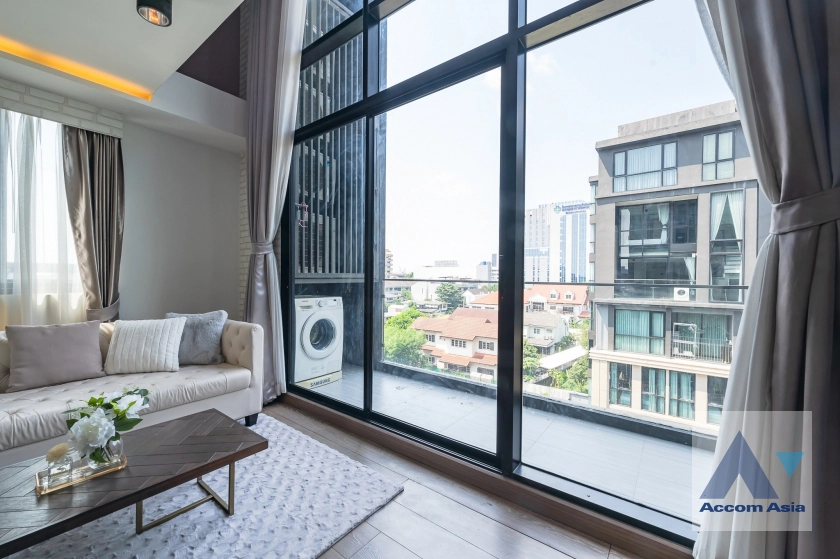 5  3 br Condominium for rent and sale in Sukhumvit ,Bangkok BTS Punnawithi at The Unique Sukhumvit 62/1 AA40228