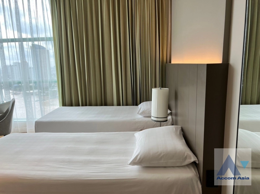 11  3 br Apartment For Rent in Charoenkrung ,Bangkok  at Riverfront Residence AA40232