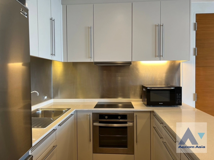 unit 3 Bedrooms  Apartment For Rent in Rama 3, Bangkok  (AA40232)