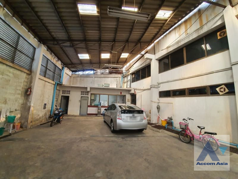 unit Building For Rent in Sathorn, Bangkok  near BTS Saint Louis (AA40235)