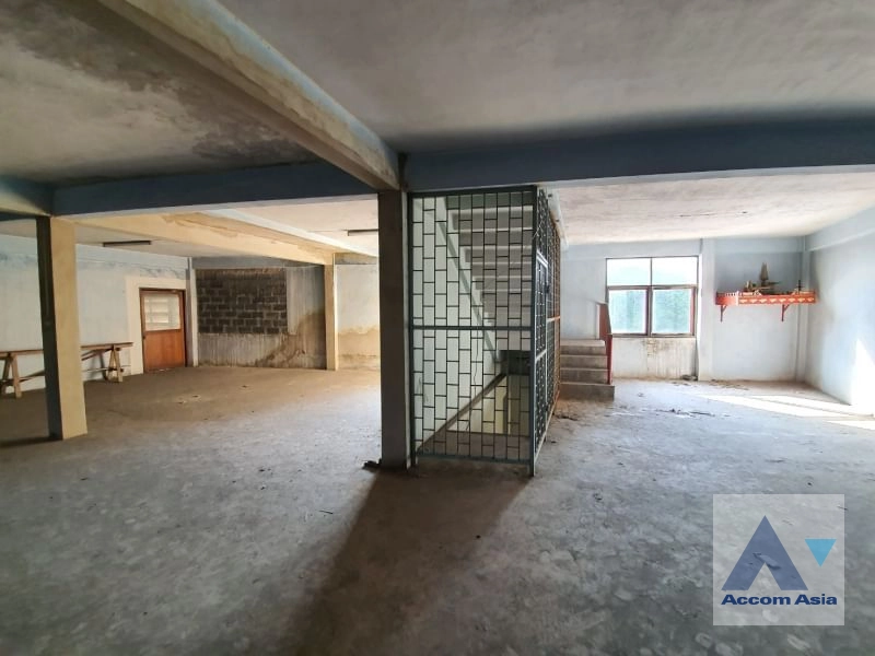 unit Building For Rent in Sathorn, Bangkok  near BTS Saint Louis (AA40235)