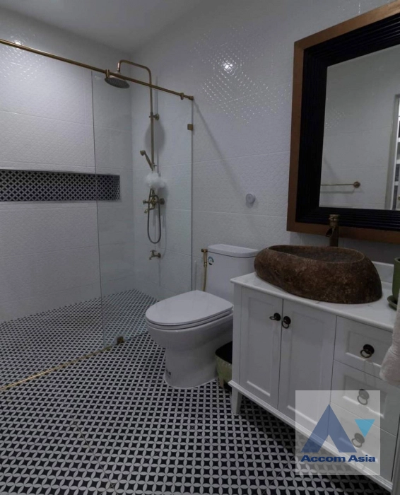 22  4 br House For Sale in Bang Na ,Bangkok BTS Bang Na AA40241