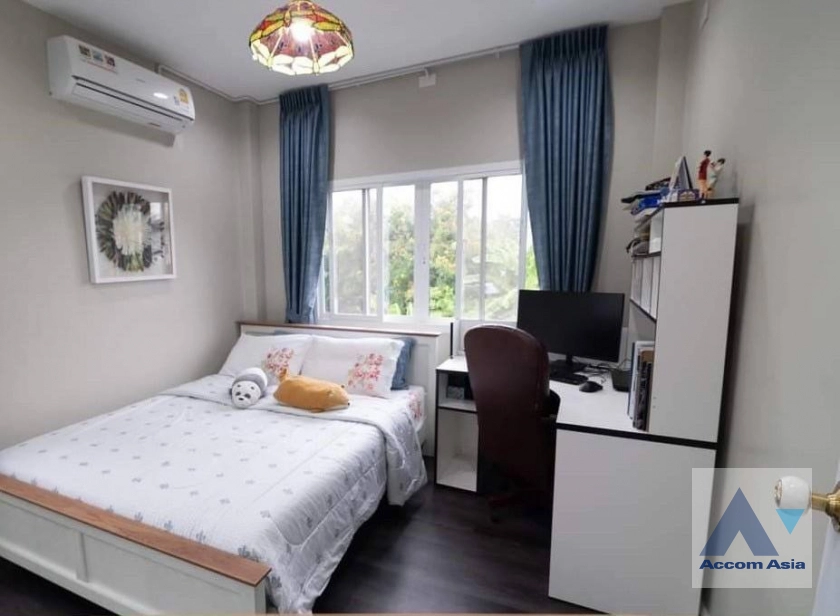 16  4 br House For Sale in Bang Na ,Bangkok BTS Bang Na AA40241