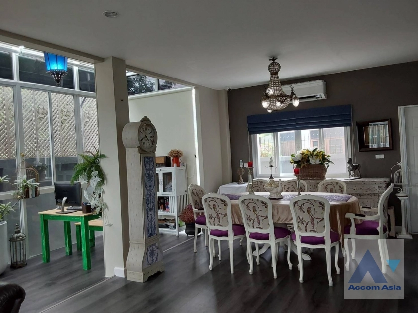 6  4 br House For Sale in Bang Na ,Bangkok BTS Bang Na AA40241