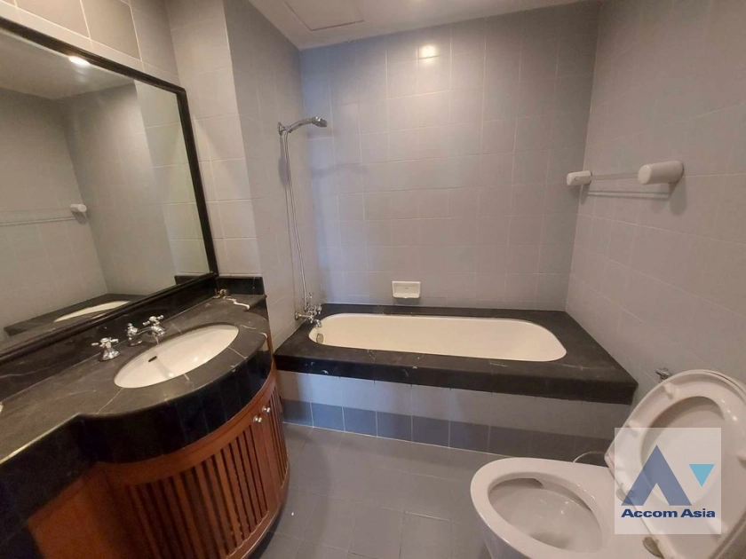 19  3 br Condominium For Rent in Sukhumvit ,Bangkok BTS Phrom Phong at Le Raffine Sukhumvit 24 AA40245