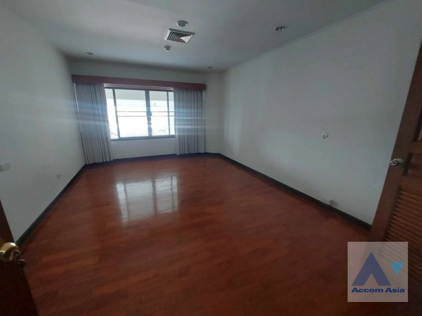 16  3 br Condominium For Rent in Sukhumvit ,Bangkok BTS Phrom Phong at Le Raffine Sukhumvit 24 AA40245