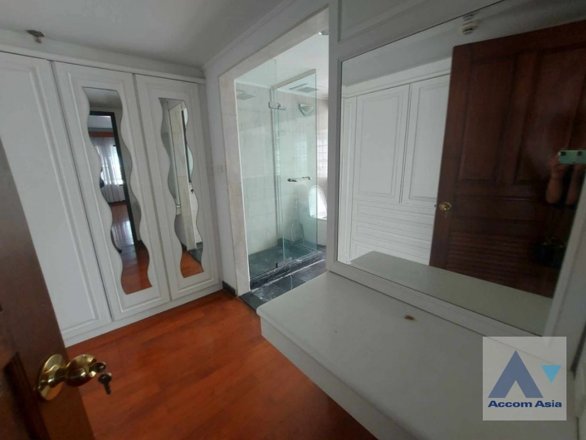 17  3 br Condominium For Rent in Sukhumvit ,Bangkok BTS Phrom Phong at Le Raffine Sukhumvit 24 AA40245