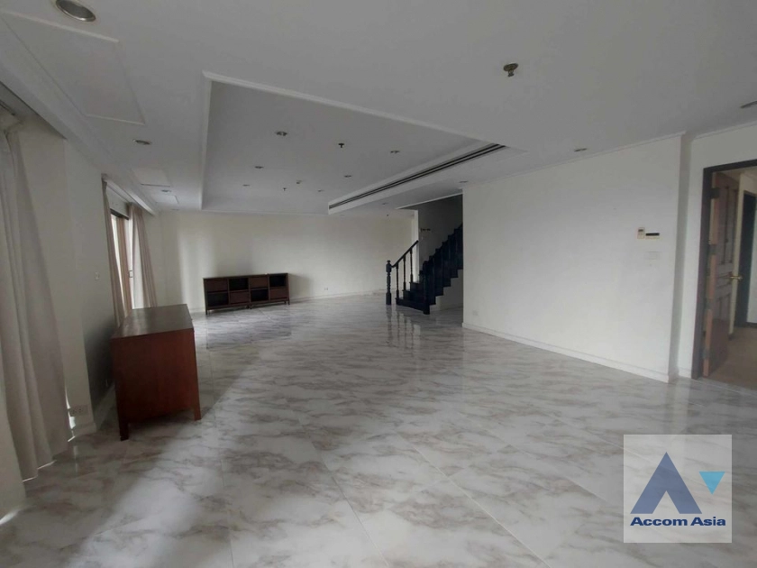  1  3 br Condominium For Rent in Sukhumvit ,Bangkok BTS Phrom Phong at Le Raffine Sukhumvit 24 AA40245