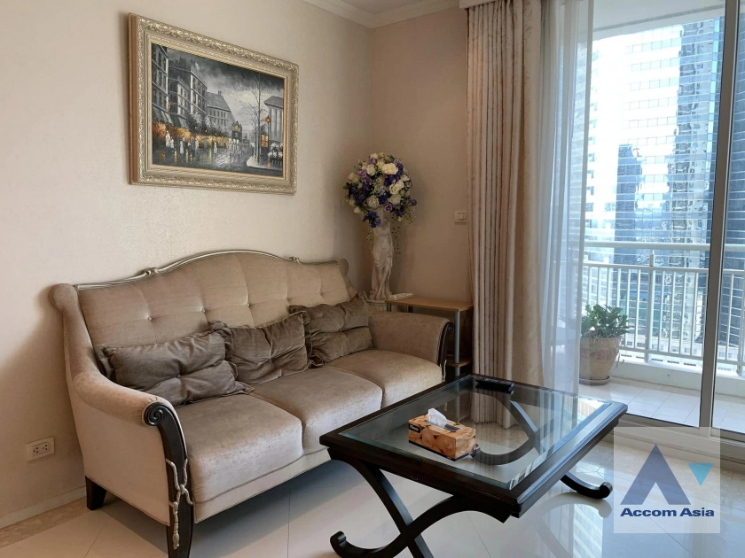  1 Bedroom  Condominium For Rent in Sathorn, Bangkok  near BTS Chong Nonsi - BRT Sathorn (AA40252)