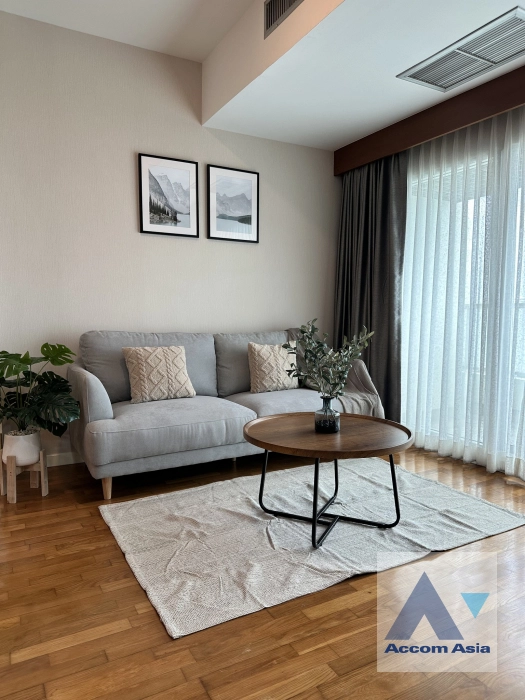 unit 2 Bedrooms  Condominium For Rent in Sathorn, Bangkok  near BRT Thanon Chan (AA40268)