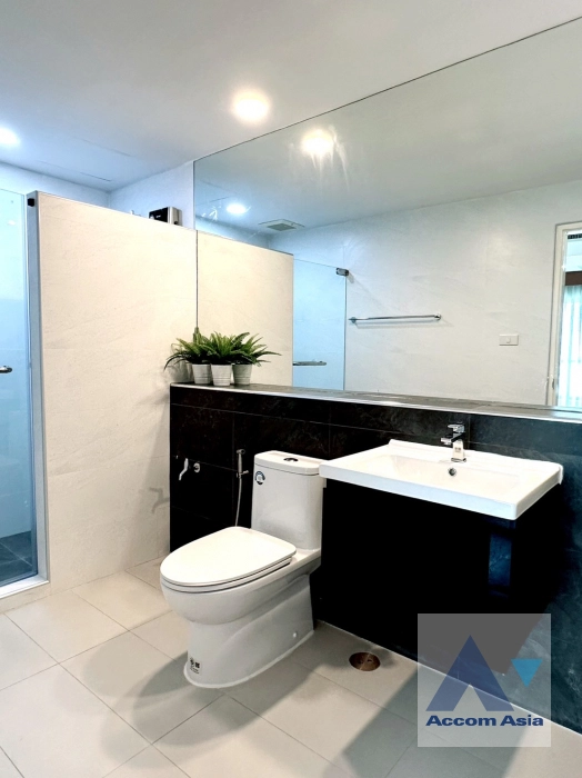 9  2 br Condominium For Rent in Sathorn ,Bangkok BRT Thanon Chan at Baan Nonzee AA40268