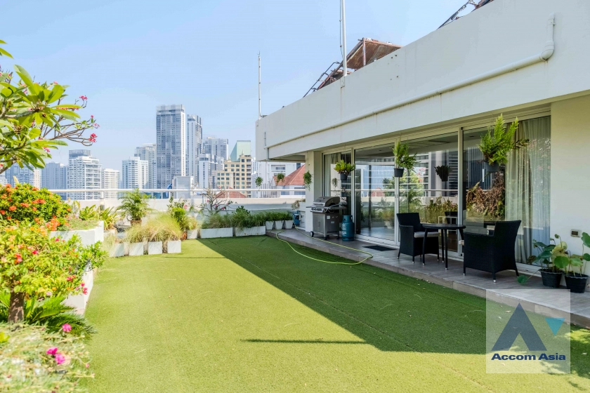 18  2 br Apartment for rent and sale in Sukhumvit ,Bangkok BTS Asok at The Truly Beyond AA40274