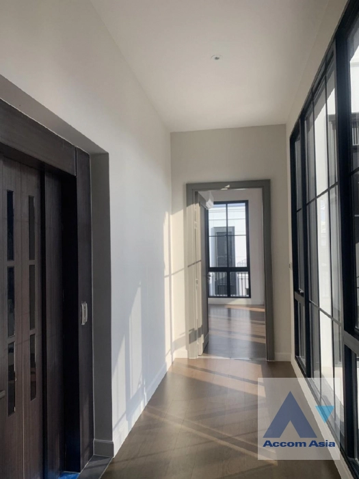 17  4 br House for rent and sale in Pattanakarn ,Bangkok ARL Ban Thap Chang at Malton Gates - Krungthep Kreetha AA40282