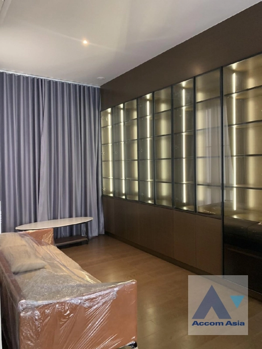 16  4 br House for rent and sale in Pattanakarn ,Bangkok ARL Ban Thap Chang at Malton Gates - Krungthep Kreetha AA40282