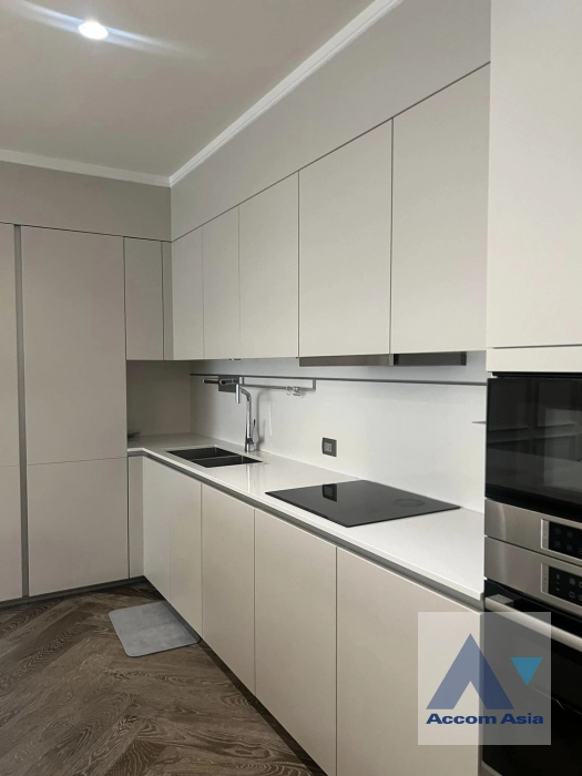  1  2 br Condominium For Sale in Ploenchit ,Bangkok BTS Chitlom at The Residences at Sindhorn Kempinski Hotel Bangkok AA40285