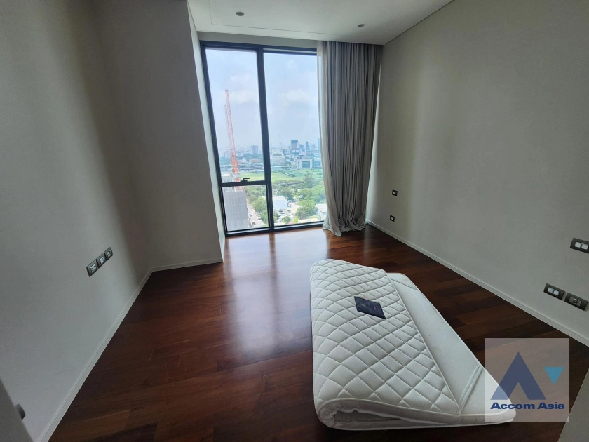 5  2 br Condominium For Sale in Ploenchit ,Bangkok BTS Chitlom at The Residences at Sindhorn Kempinski Hotel Bangkok AA40285