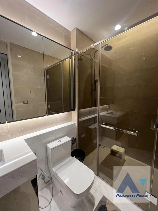 9  2 br Condominium For Sale in Ploenchit ,Bangkok BTS Chitlom at The Residences at Sindhorn Kempinski Hotel Bangkok AA40285