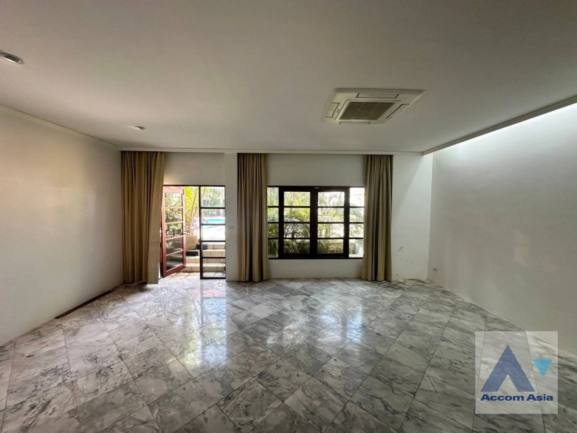  1  3 br Townhouse for rent and sale in Sukhumvit ,Bangkok BTS Phra khanong at Tara Mansion AA40286