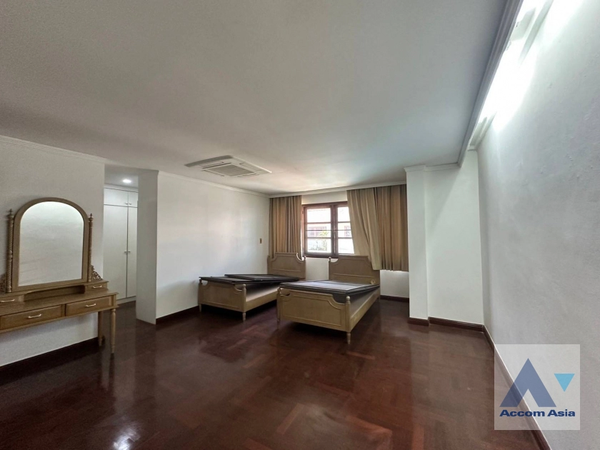 14  3 br Townhouse for rent and sale in Sukhumvit ,Bangkok BTS Phra khanong at Tara Mansion AA40286