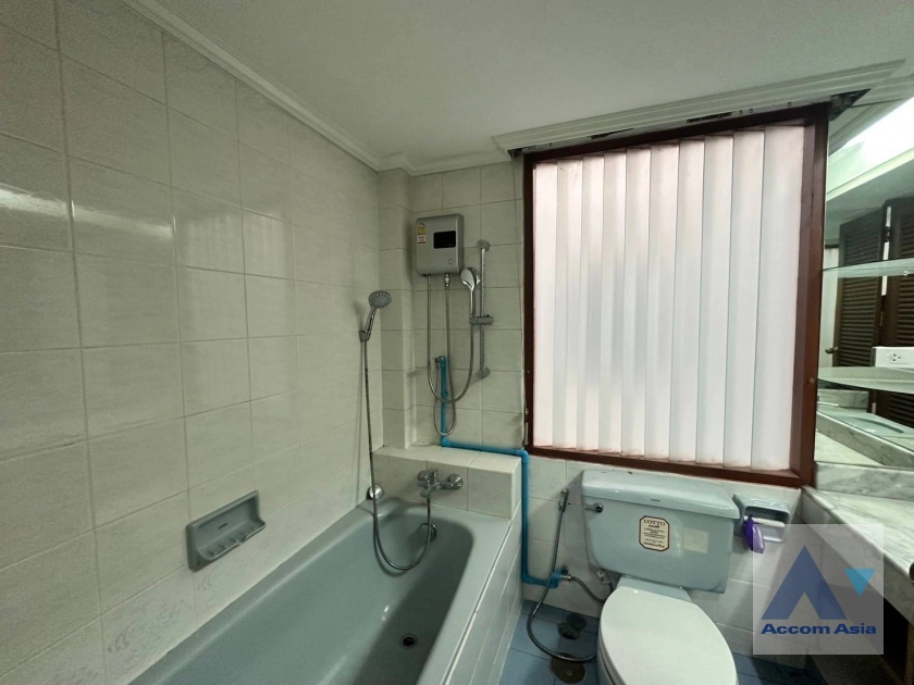 20  3 br Townhouse for rent and sale in Sukhumvit ,Bangkok BTS Phra khanong at Tara Mansion AA40286