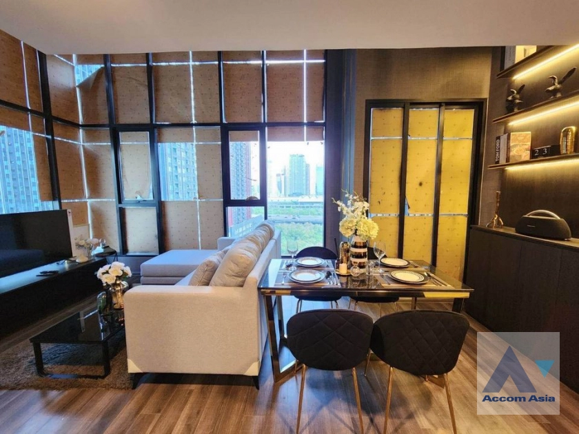 unit 2 Bedrooms  Condominium For Rent in Ratchadaphisek, Bangkok  near MRT Rama 9 (AA40289)