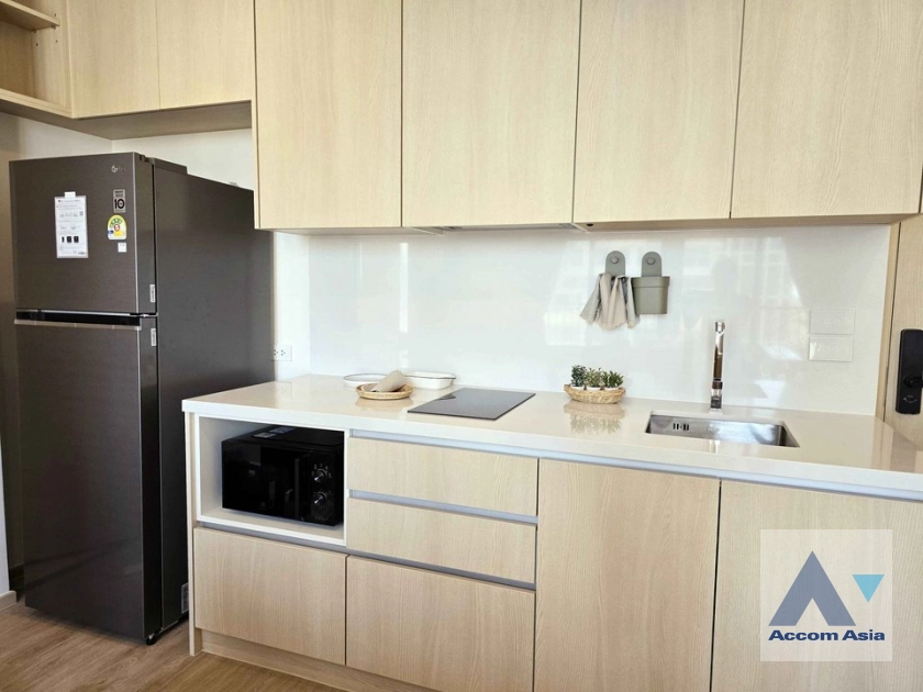 unit 2 Bedrooms  Condominium For Rent in Sukhumvit, Bangkok  near BTS Phrom Phong (AA40305)