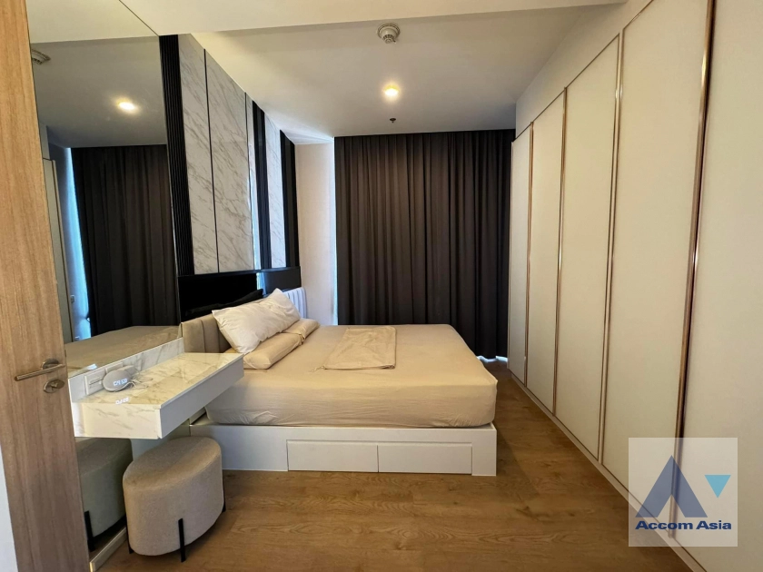 unit 1 Bedroom  Condominium For Rent in Sukhumvit, Bangkok  near BTS Asok - MRT Sukhumvit (AA40307)