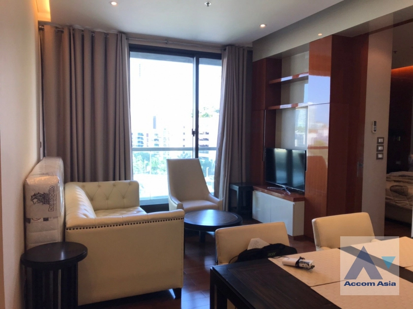unit 2 Bedrooms  Condominium For Rent & Sale in Sukhumvit, Bangkok  near BTS Phrom Phong (AA40320)
