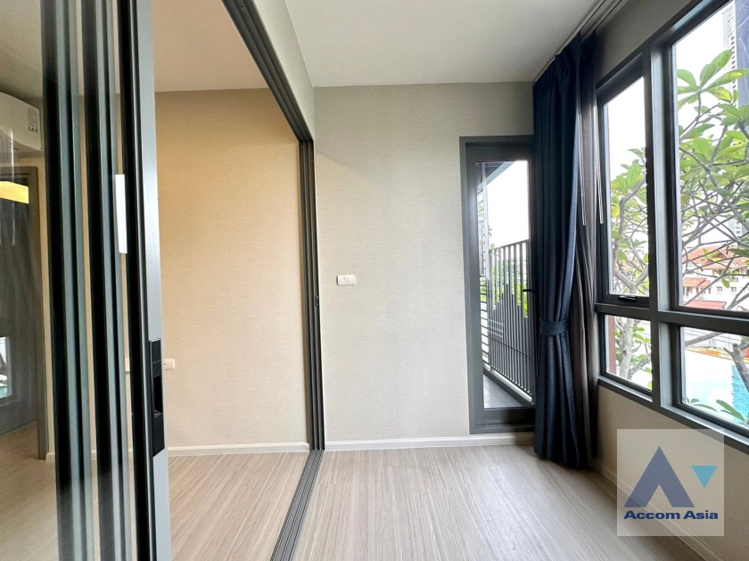 unit 1 Bedroom  Condominium For Sale in Sukhumvit, Bangkok  near BTS Phrom Phong (AA40324)