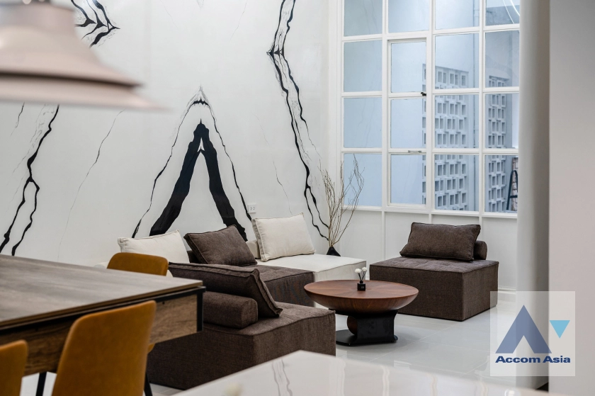 4  5 br House for rent and sale in Ratchadaphisek ,Bangkok MRT Lat Phrao at Busarakum Place AA40327