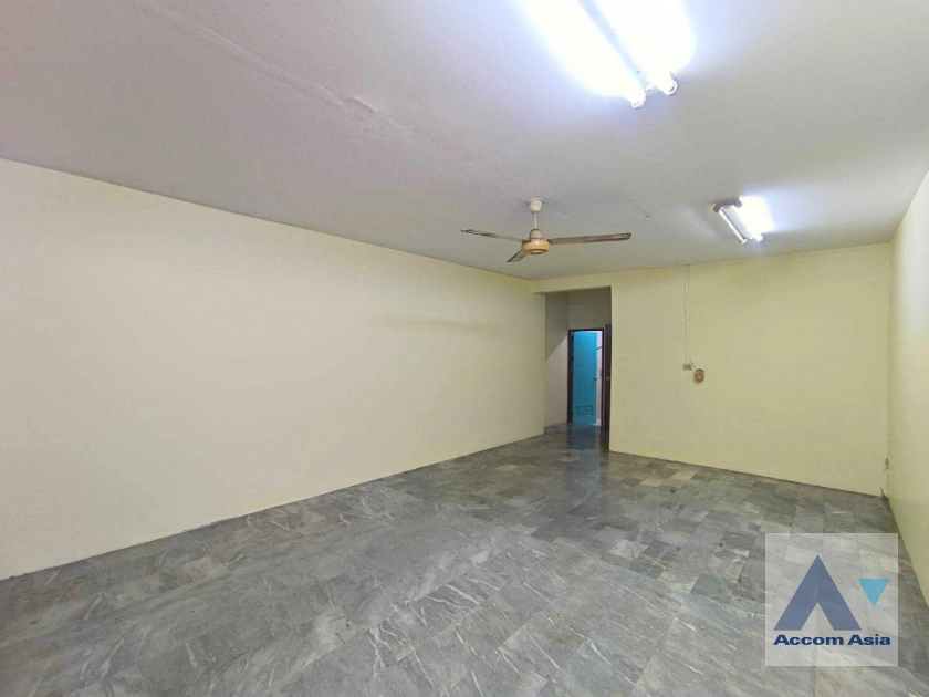 17  4 br Townhouse For Rent in Rama 3 ,Bangkok BRT Rama IX Bridge AA40337