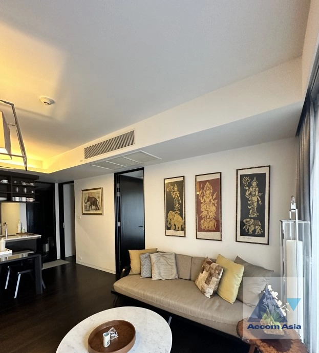 unit 2 Bedrooms  Condominium For Sale in Sukhumvit, Bangkok  near BTS Phrom Phong (AA40344)