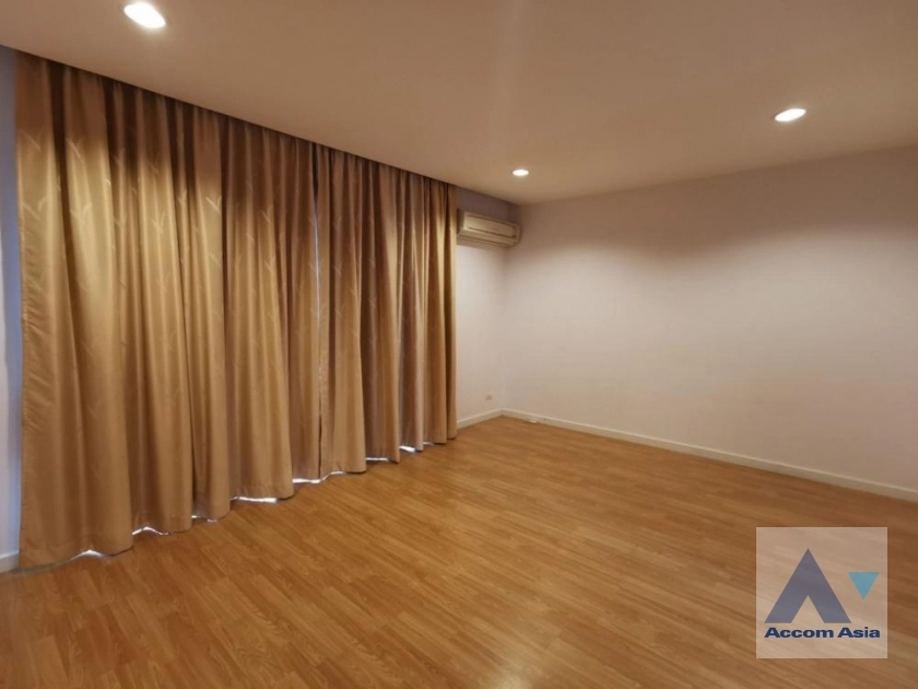 6  4 br Townhouse For Rent in Sathorn ,Bangkok  at Flora Marigold AA40352