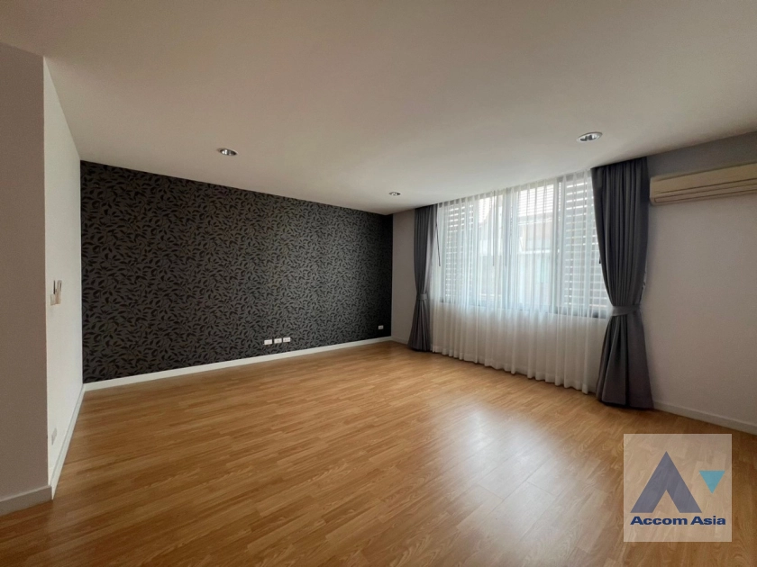  1  4 br Townhouse For Rent in Sathorn ,Bangkok  at Flora Marigold AA40352