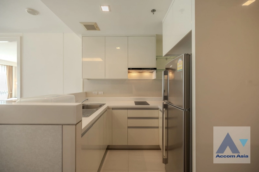 unit 1 Bedroom  Apartment For Rent & Sale in Sukhumvit, Bangkok  near BTS Asok - MRT Sukhumvit (AA40355)