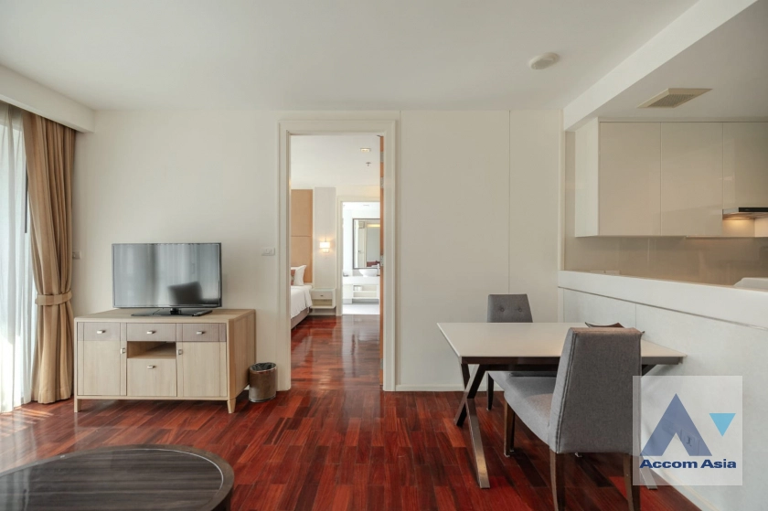 unit 1 Bedroom  Apartment For Rent & Sale in Sukhumvit, Bangkok  near BTS Asok - MRT Sukhumvit (AA40355)