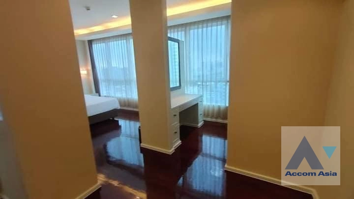 unit 2 Bedrooms  Apartment For Rent & Sale in Sukhumvit, Bangkok  near BTS Asok - MRT Sukhumvit (AA40357)