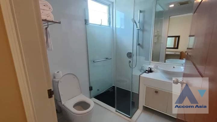 6  2 br Apartment for rent and sale in Sukhumvit ,Bangkok BTS Asok - MRT Sukhumvit at Serviced Apartment with Park view AA40357