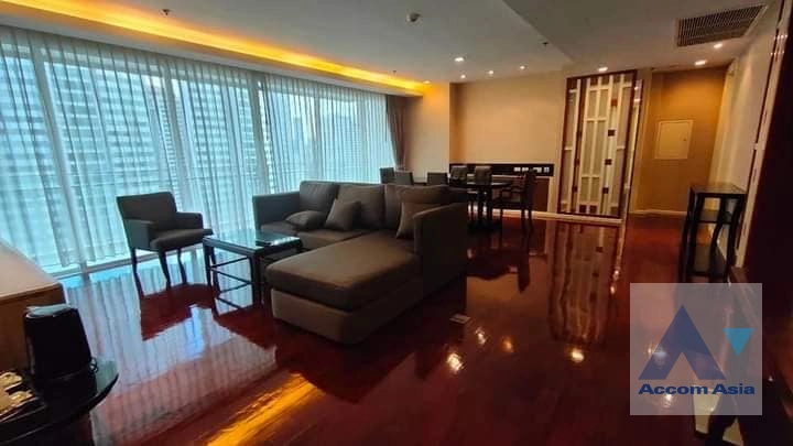  2 Bedrooms  Apartment For Rent in Sukhumvit, Bangkok  near BTS Asok - MRT Sukhumvit (AA40357)