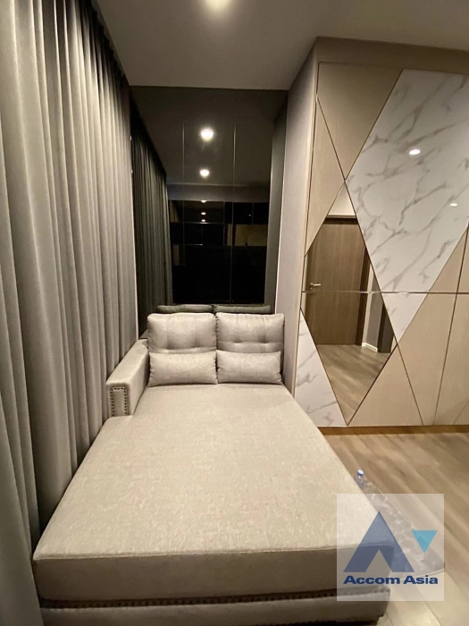  Whizdom Essence Sukhumvit Condominium  1 Bedroom for Rent BTS Punnawithi in Sukhumvit Bangkok
