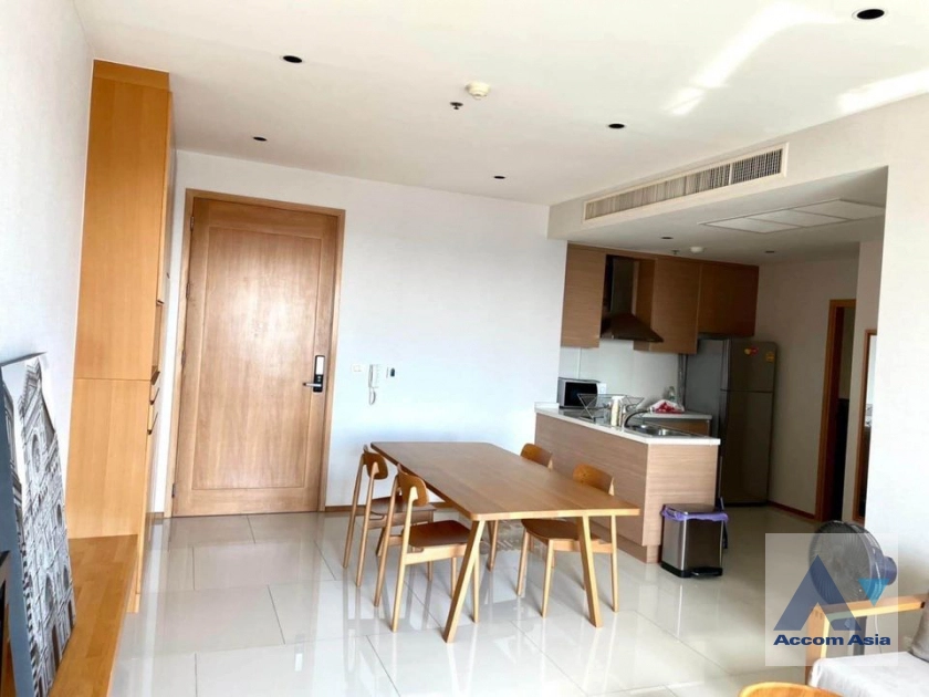 unit 1 Bedroom  Condominium For Rent in Sukhumvit, Bangkok  near BTS Phrom Phong (AA40366)