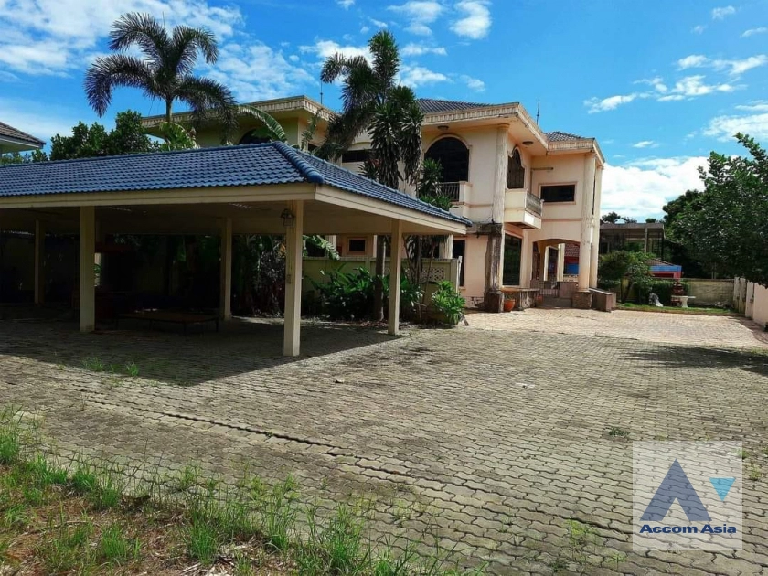 6  3 br House For Sale in Pattanakarn ,Bangkok  AA40371