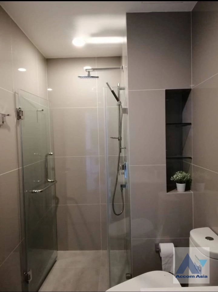 7  1 br Condominium For Sale in Ratchadaphisek ,Bangkok MRT Phetchaburi at Ideo Mobi Asoke Condominium AA40372