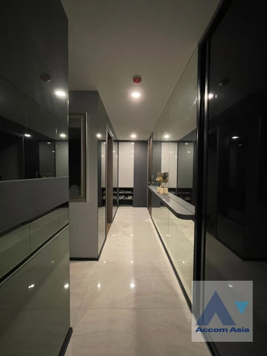 4  2 br Condominium for rent and sale in Silom ,Bangkok MRT Sam Yan at Ashton Chula Silom AA40374