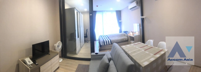  1 Bedroom  Condominium For Rent in Phaholyothin, Bangkok  near BTS Phaya Thai (AA40379)